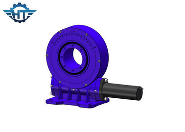 acheter 2 commande biaxiale de ver de pivotement de C.C de l'axe 24v, commande solaire de traqueur de double axe online manufacture